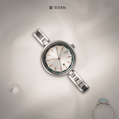 women's watches silver
