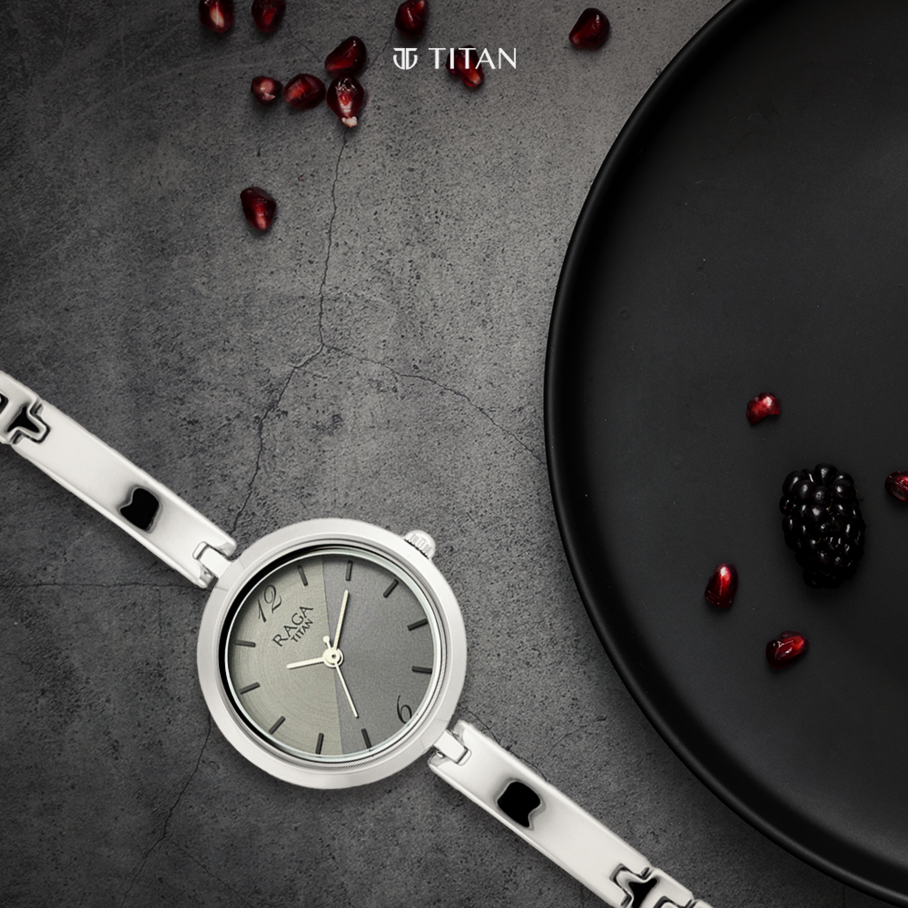 women's watches silver
